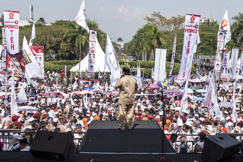 Prabowo Hadiri Kampaye Asyik, Monumen Perjuangan Rakyat Memutih - Bagian 3