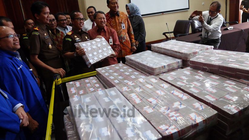 Koruptor BLBI Samadikun Kembalikan Uang Tunai Rp87 M, Ini Penampakannya - Bagian 1