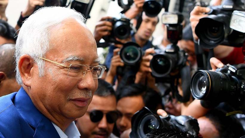 Lembaga Antikorupsi Malaysia Periksa Najib Razak - Bagian 1