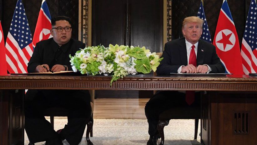 Usai Tandatangani Dokumen, Trump Janji Undang Kim Jong Un ke Gedung Putih - Bagian 2