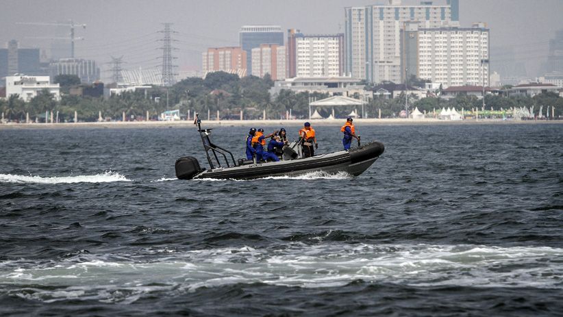 Ada Penampakan Buaya, Ditpolair Patroli di Kawasan Pantai Ancol - Bagian 1