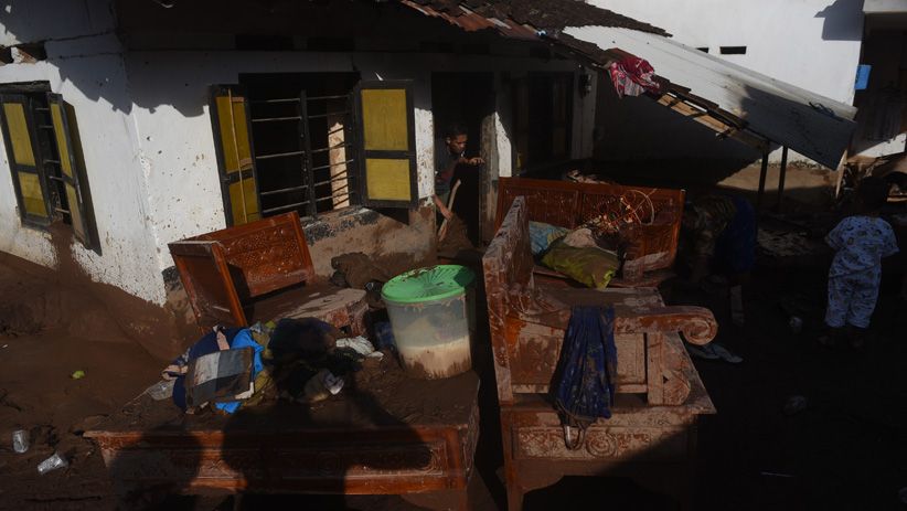 Foto-Foto Dampak Banjir Bandang di Banyuwangi, Ratusan Rumah Rusak - Bagian 6