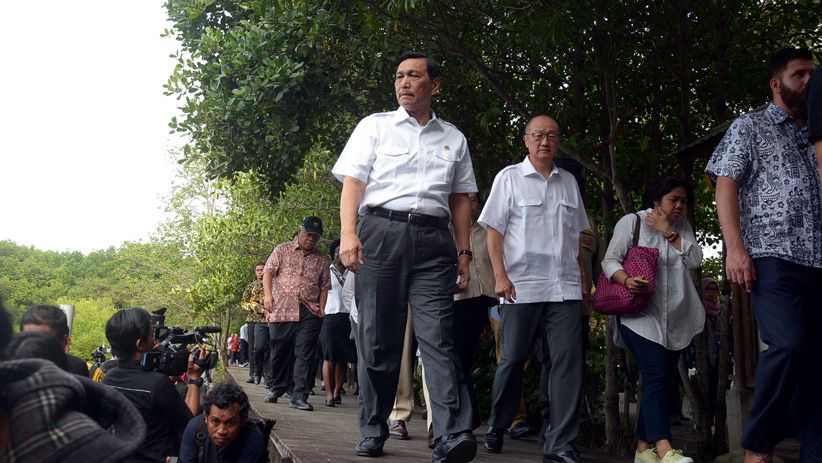 Presiden Bank Dunia Kunjungi Hutan Mangrove Bali - Bagian 1