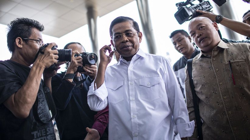 KPK Periksa Idrus Marham terkait Kasus Suap Pembangunan PLTU Riau-1  - Bagian 1