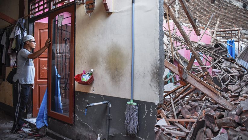 82 Orang Tewas, Begini Kondisi Rumah Warga yang Hancur Akibat Gempa  - Bagian 1