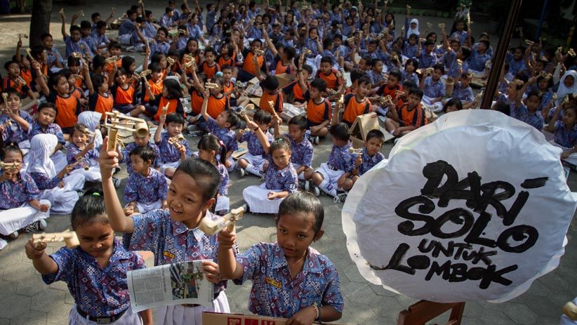Pelajar Solo Gelar Aksi Solidaritas untuk Korban Gempa Lombok - Bagian 1
