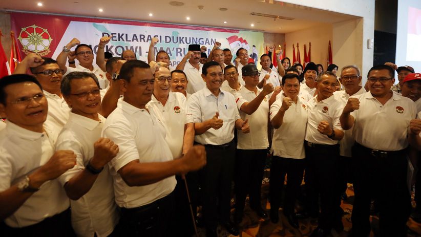 Luhut dan Purnawirawan TNI Deklarasi Dukung Jokowi-Ma'ruf Amin  - Bagian 1