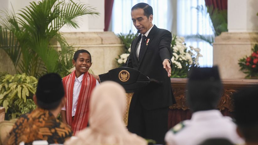 Joni Diundang Makan Siang di Istana, Satu Meja dengan Jokowi-JK - Bagian 2