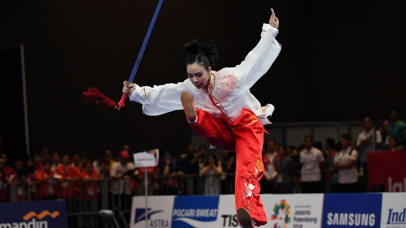 Momen Jokowi Beri Jempol ke Atlet Wushu Lindswell - Bagian 5