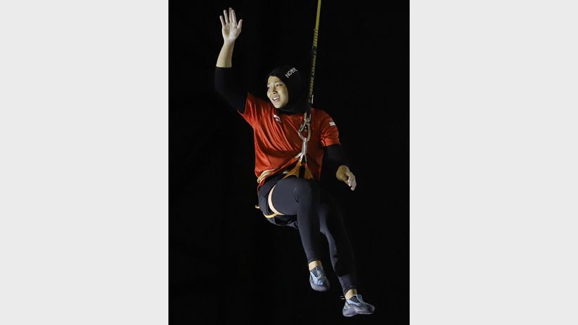 Aksi Spiderwoman Aries Susanti Rahayu Tambah Medali Emas Indonesia - Bagian 3