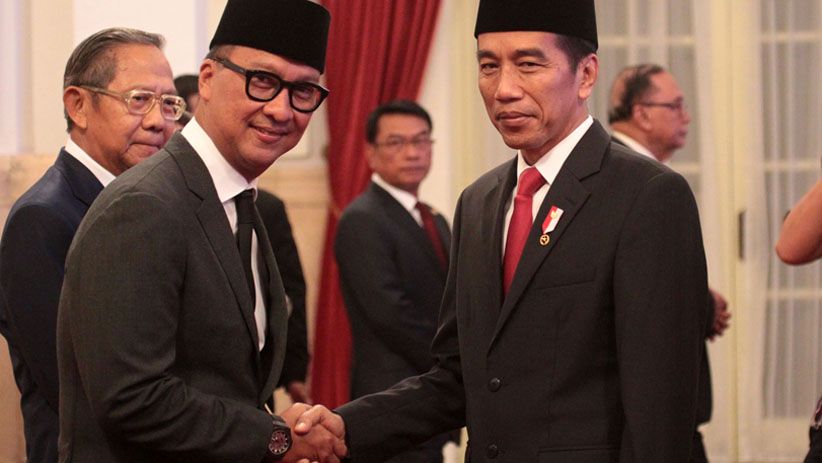 Presiden Jokowi Lantik Agus Gumiwang Jadi Mensos Gantikan Idrus Marham - Bagian 2