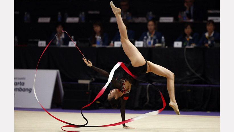 Aksi Atlet Cantik di Final Senam Ritmik Asian Games 2018 - Bagian 9