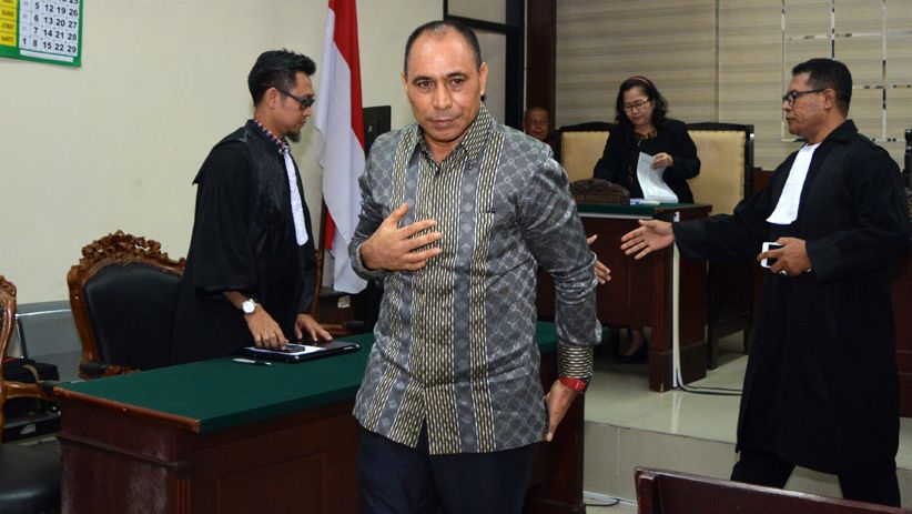 Terbukti Terima Suap, Bupati Nonaktif Ngada Divonis 8 Tahun Penjara - Bagian 1