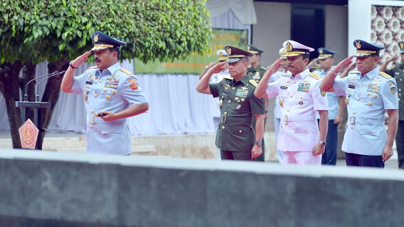 Panglima TNI Ziarah ke Makam Soekarno