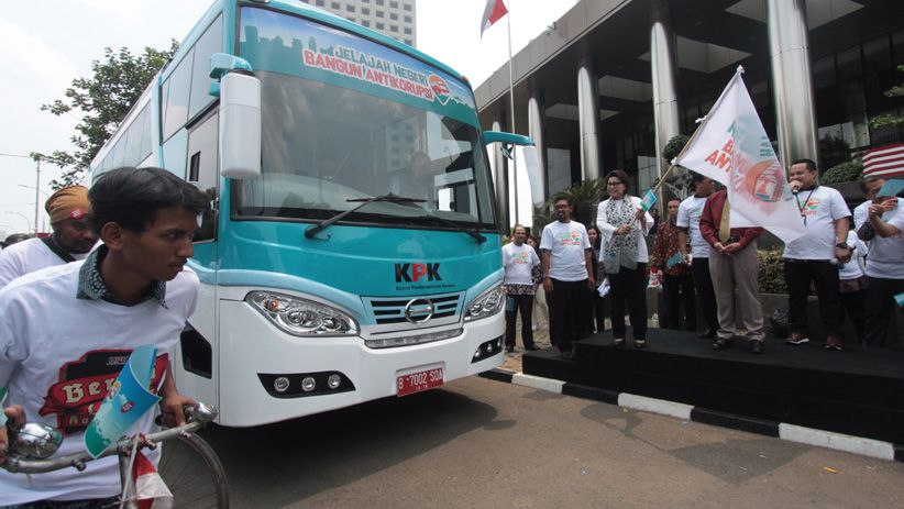 KPK Lepas Bus Jelajah Negeri Bangun Antikorupsi Keliling 10 Kota - Bagian 1