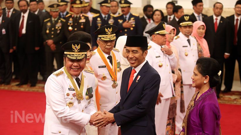 Presiden Jokowi Lantik Gubernur Sumatera Selatan dan Kalimantan Timur - Bagian 5