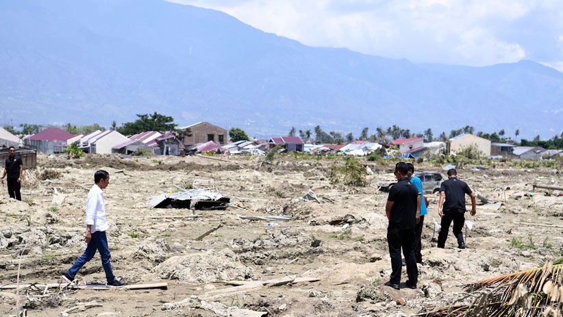 Pantau Penanganan Bencana, Jokowi Kunjungi Lokasi Gempa Palu - Bagian 1