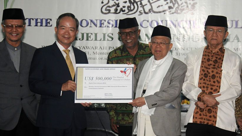 MUI Terima Bantuan Rp7,6 M untuk Korban Gempa Sulteng dari Taiwan - Bagian 1