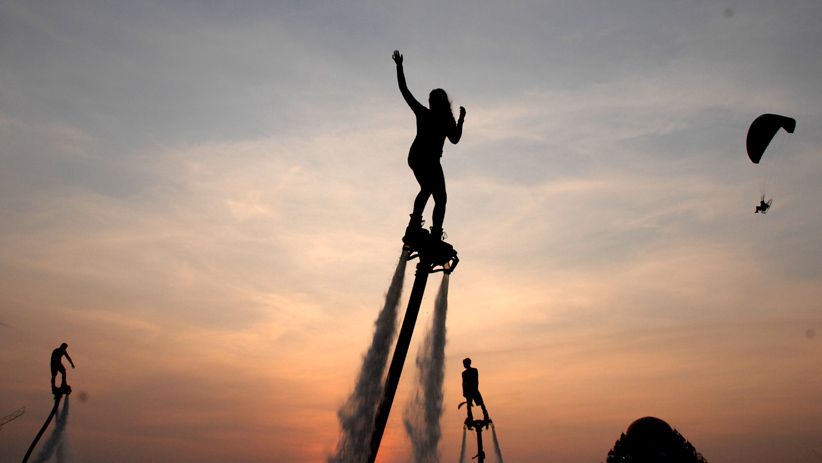 Atraksi Flyboard di Ajang F8 Makassar Pukau Wisatawan - Bagian 1