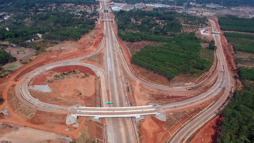 Foto : Panjang Jalan Tol Bertambah 423,17 Km Selama 4 Tahun - Bagian 6