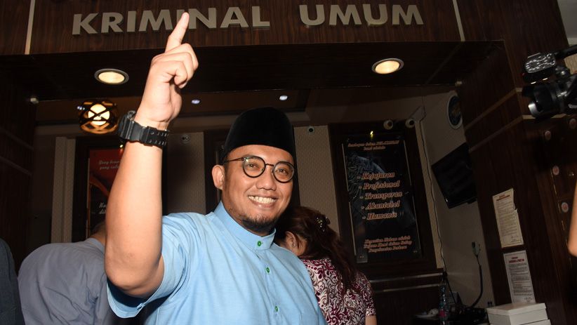 Kasus Hoaks, Tim Prabowo-Sandi Dikonfrontasi dengan Ratna Sarumpaet - Bagian 1