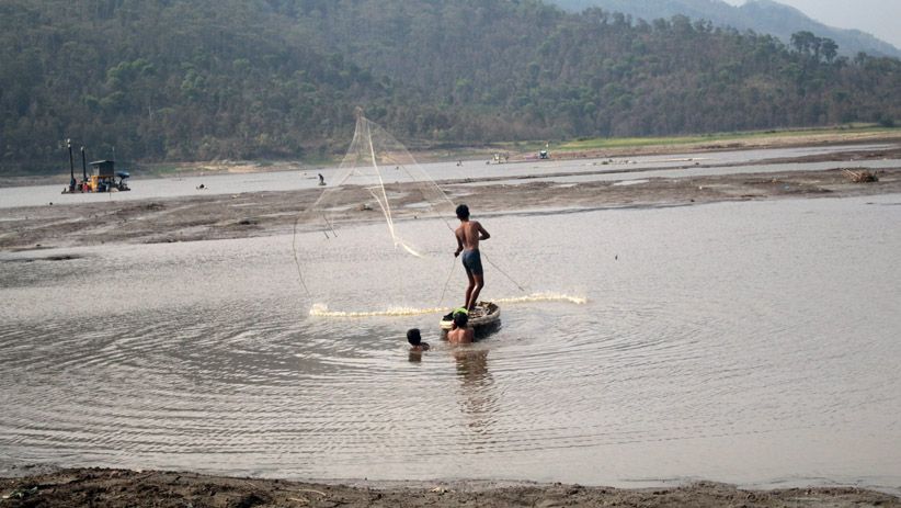 Musim Kemarau Panjang, Air Bendungan Selorejo Surut - Bagian 2