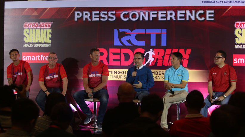 Pemain Legendaris MU, Teddy Sheringham Hadir di RCTI Reds Run 2018 - Bagian 3