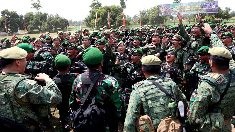 TNI AD dan Tentara Singapura Latihan Bersama di Situbondo - Bagian 1