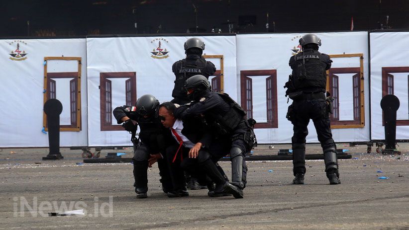 Aksi Prajurit TNI saat HUT ke-73 Korps Marinir - Bagian 6