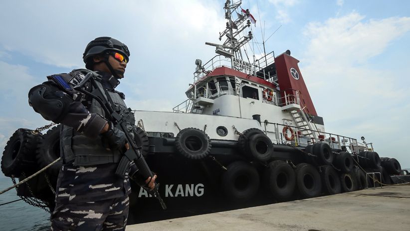Dokumen Tak Lengkap, Kapal Berbendera Singapura Diamankan TNI AL - Bagian 2