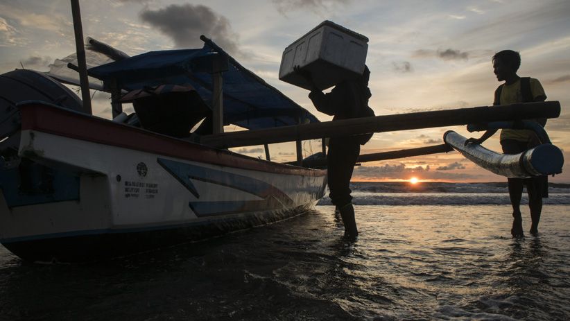 Pangandaran Jadi Kawasan Ekonomi Khusus Tahun 2019, Begini Keindahan Pantainya - Bagian 3