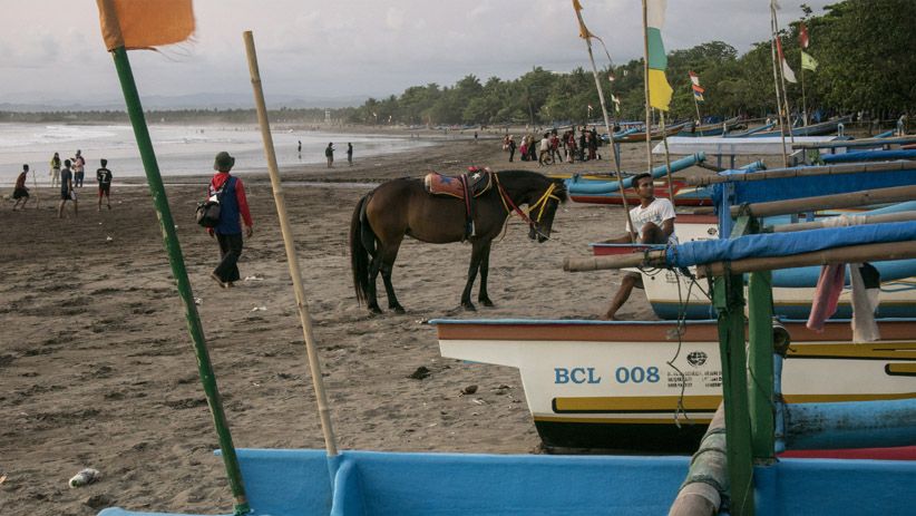 Pangandaran Jadi Kawasan Ekonomi Khusus Tahun 2019, Begini Keindahan Pantainya - Bagian 4