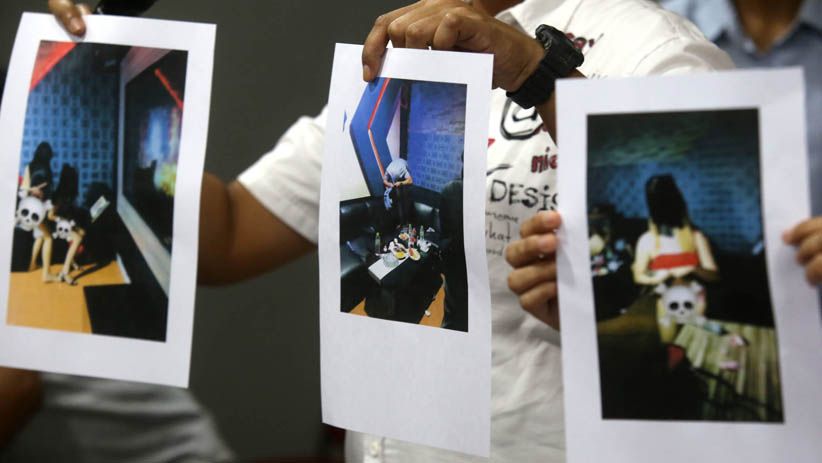 Sajikan Tari Striptis, Mami dan Manajer Karaoke di Blitar Ditangkap Polisi - Bagian 6
