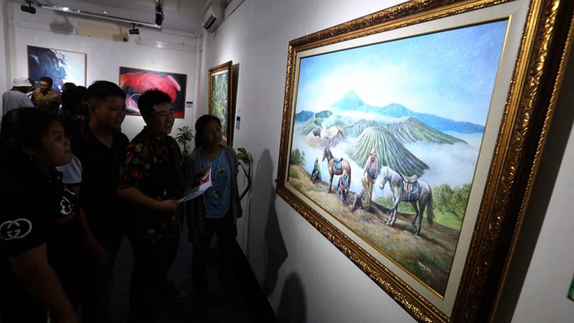 Pameran Seni Rupa Pesona Indonesia Karya 20 Seniman Jawa Timur - Bagian 3