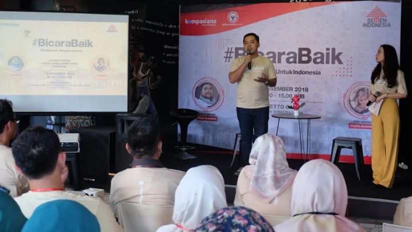 Semen Indonesia Ajak Penggiat Media Sosial Medan Bicara Baik - Bagian 1