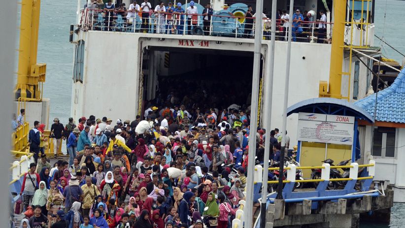1.500 Warga Korban Tsunami Pulau Sebesi dan Sebuku Tiba di Bakauheni - Bagian 2
