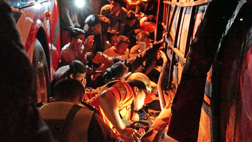 Kecelakaan 2 Bus di Situbondo, 3 Penumpang Tewas - Bagian 3