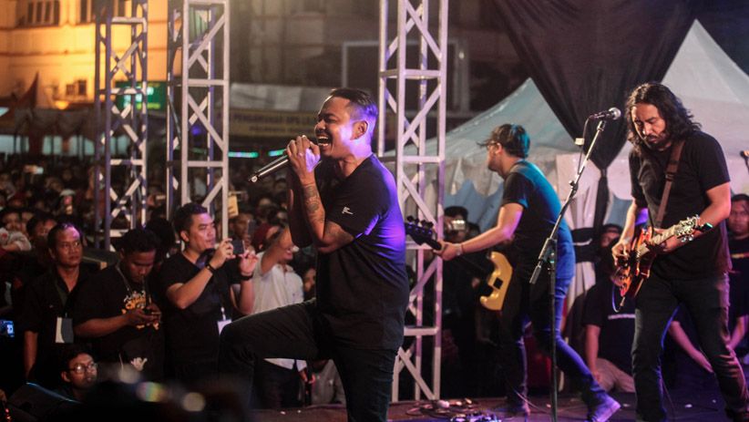Musisi Yogyakarta Gelar Konser Amal Tribute to Seventeen - Bagian 2