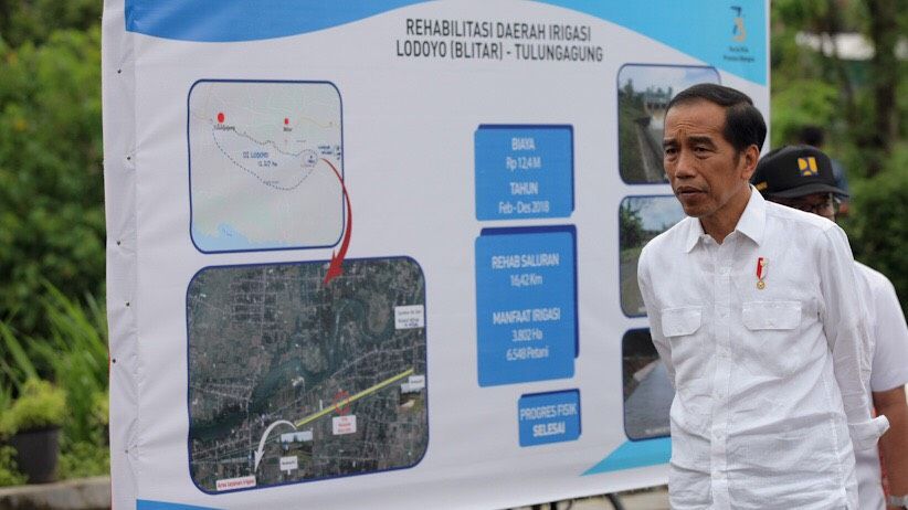Presiden Jokowi Cek Rehabilitasi Irigasi Sungai Lodoyo Blitar - Bagian 2
