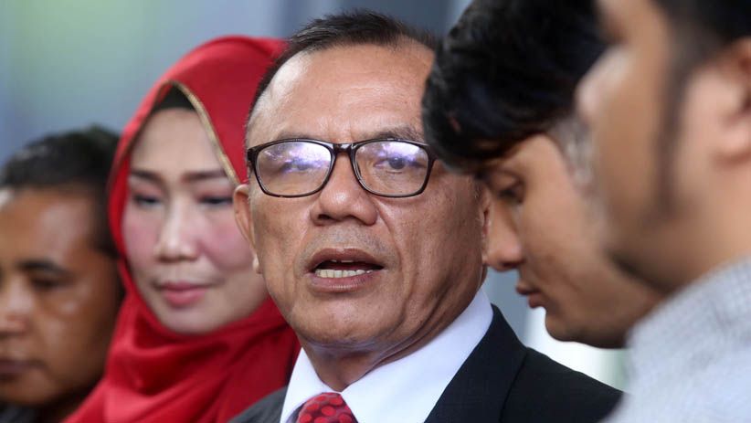 Datangi Polda Jatim, Tim Kuasa Hukum Vanessa Angel Menyatakan Mundur - Bagian 1