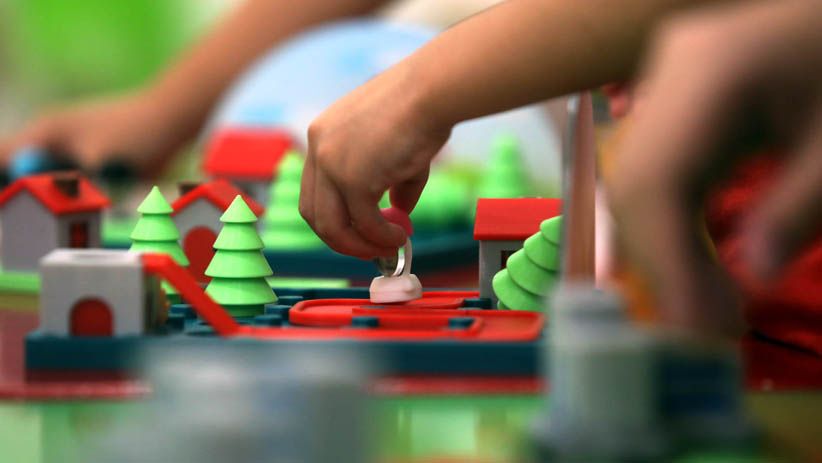 Mahasiswa Ubaya Ciptakan Permainan Edukasi Cegah Penculikan Anak - Bagian 5