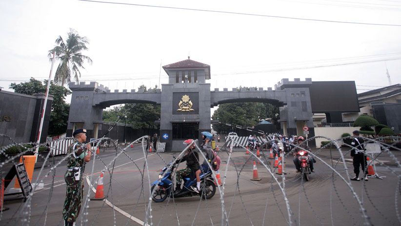 Suasana Mako Brimob Jelang Pembebasan Ahok - Bagian 1