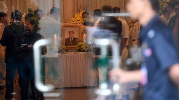 Eka Tjipta Meninggal, Begini Suasana Rumah Duka RSPAD Gatot Soebroto - Bagian 1