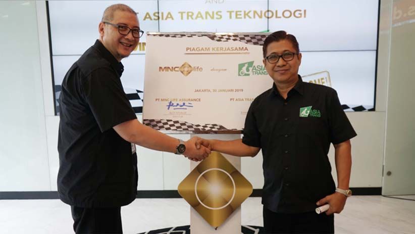 MNC Life Berikan Asuransi Kecelakaan untuk Pengemudi Ojek Online - Bagian 4