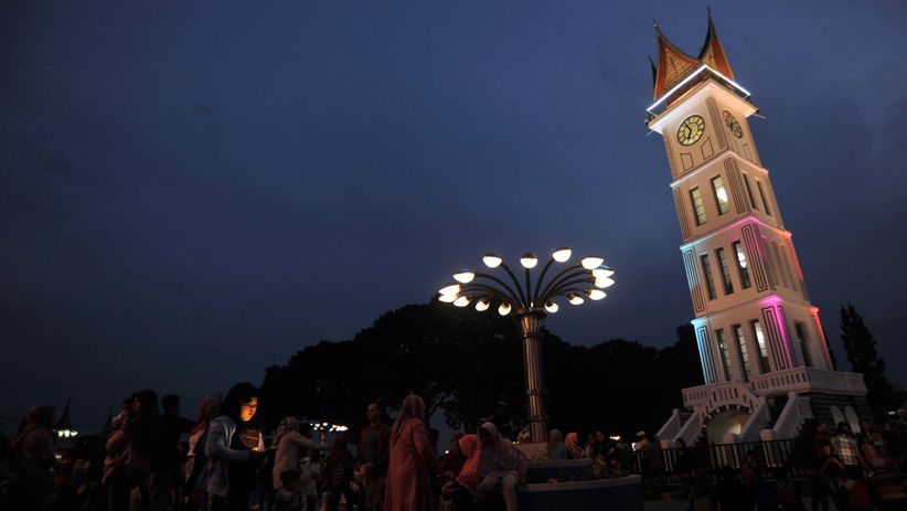 Begini Tampilan Baru Pedestrian Jam Gadang Usai Direvitalisasi - Bagian 2