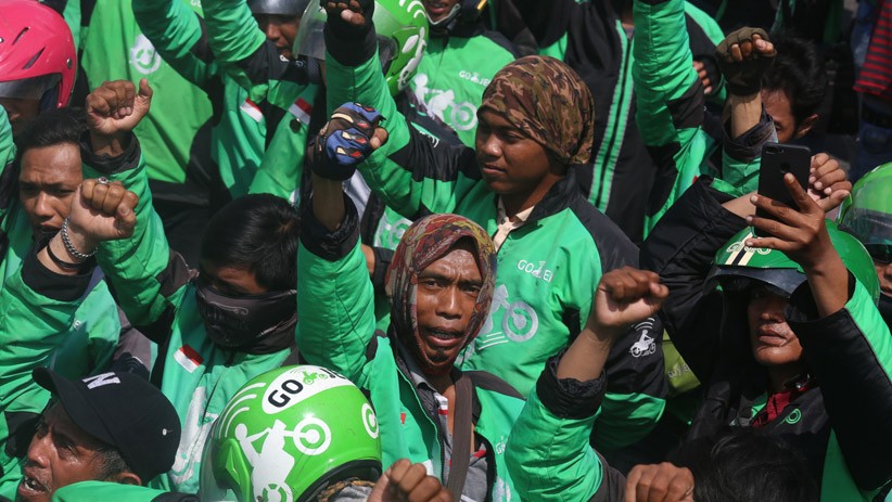 Ribuan Driver Ojek Online Surabaya Turun ke Jalan Bawa 7 Tuntutan - Bagian 4
