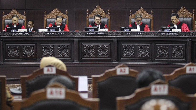 MK Putuskan Penambahan Waktu Penghitungan Suara di TPS Selama 12 Jam - Bagian 1