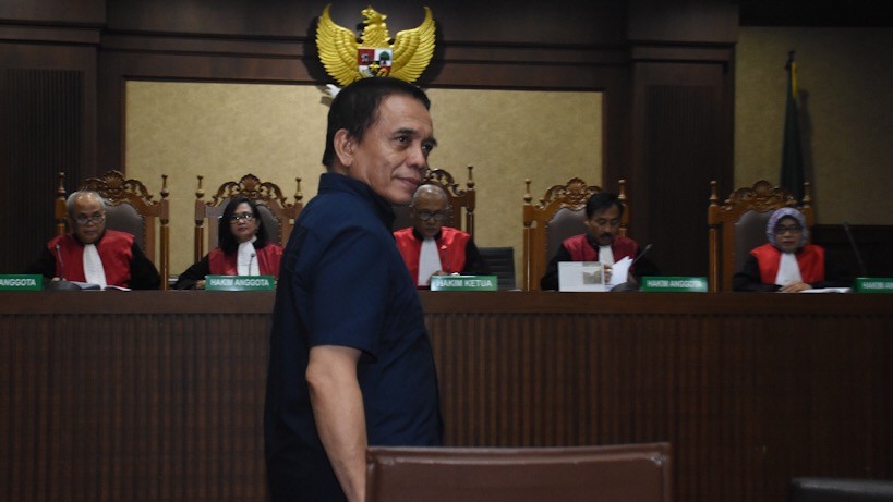 Gubernur Nonaktif Aceh Irwandi Yusuf Divonis 7 Tahun Penjara - Bagian 1