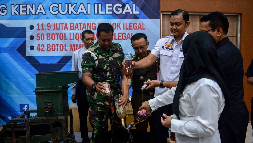 Bea Cukai Jawa Timur Musnahkan Jutaan Batang Rokok Ilegal - Bagian 2