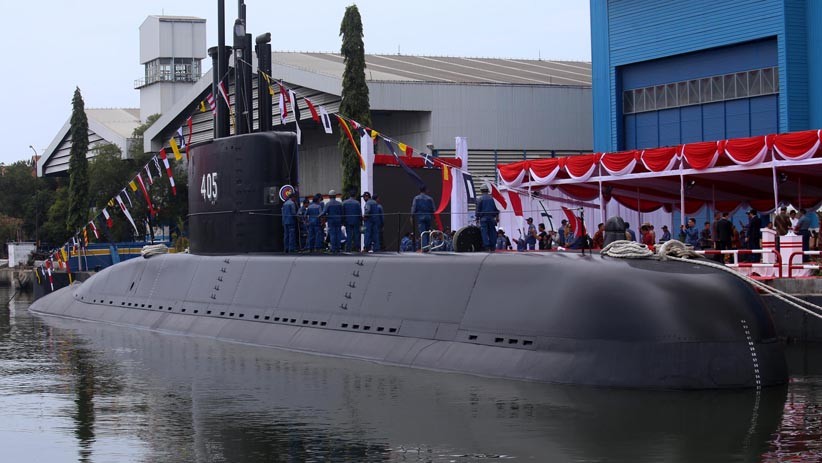 Menhan Ryamizard Ryacudu Luncurkan Kapal Selam KRI Alugoro-405 - Bagian 4